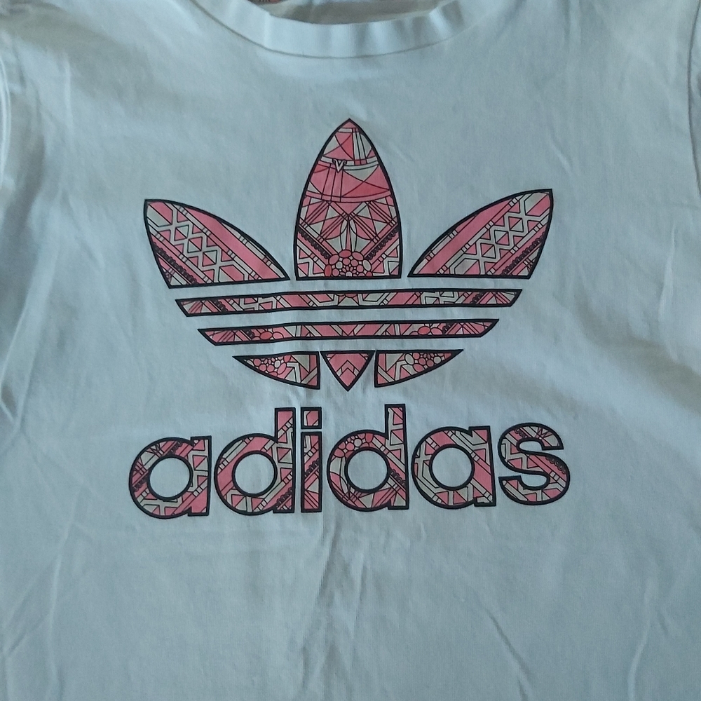 Cute girls adidas top - Picture 3 of 3